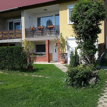 Edes Otthon Villa Balatonfured Luaran gambar