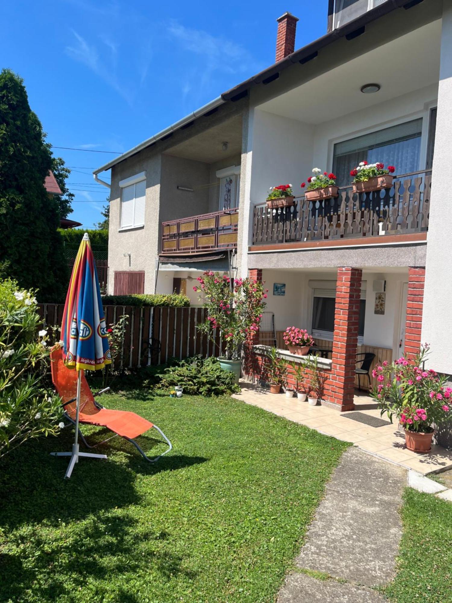 Edes Otthon Villa Balatonfured Luaran gambar